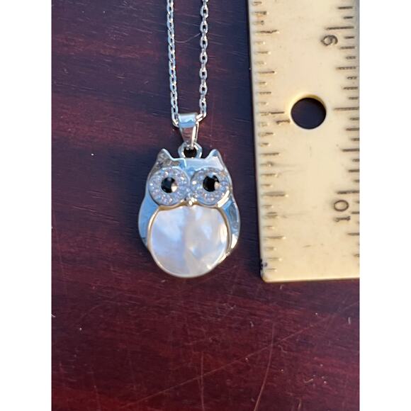 Mestige Owl Necklace Silver Tone Cubic Zirconia Mother of Pearl 22" Whimsigoth - Picture 4 of 6